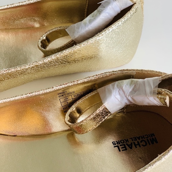 Michael Kors Girls Windy Soft Gold - Picture 4 of 7